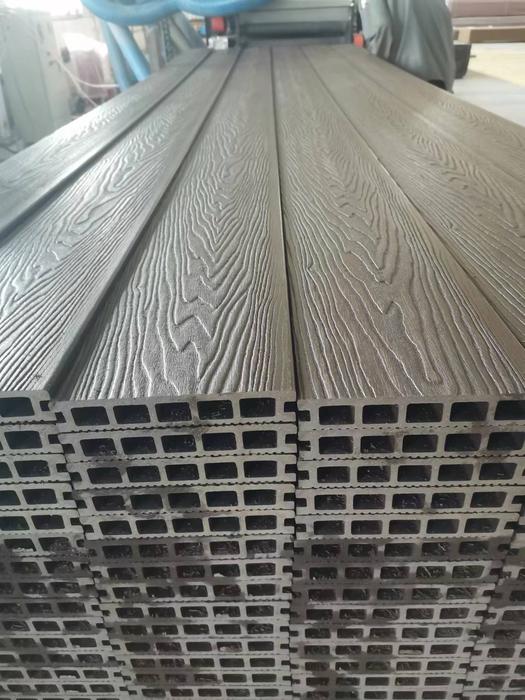 新疆木塑地板厂家