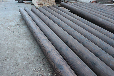 新疆碳化木圆柱